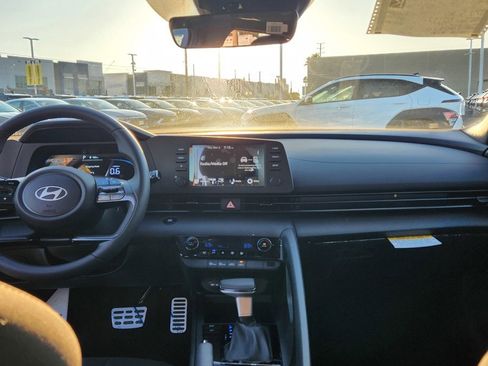 New 2026 Hyundai Elantra Sport image 22