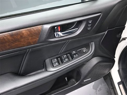 Used 2019 Subaru Outback 2.5i Limited image 19
