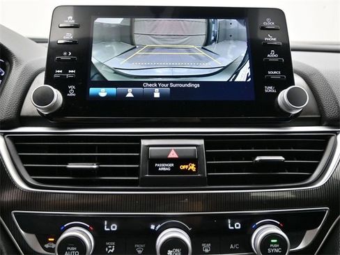 Used 2022 Honda Accord Sport image 3