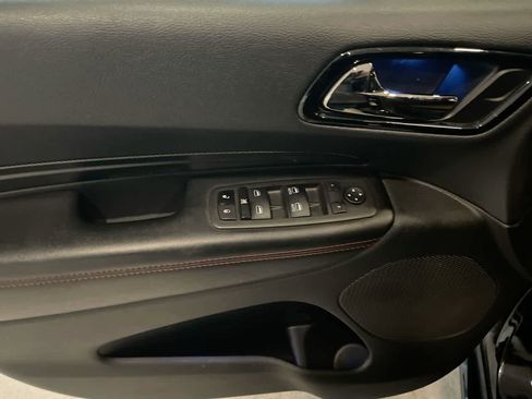 Used 2023 Dodge Durango GT image 13