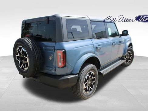 New 2025 Ford Bronco Outer Banks image 3