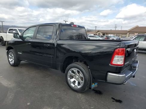 Used 2022 RAM 1500 Big Horn AWD/4WD image 3