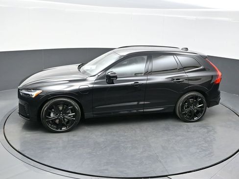 New 2026 Volvo XC60 T8 Ultra w/ Climate Package AWD/4WD image 36