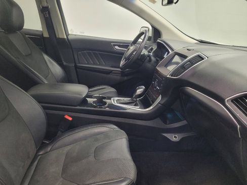 Used 2016 Ford Edge Sport image 21
