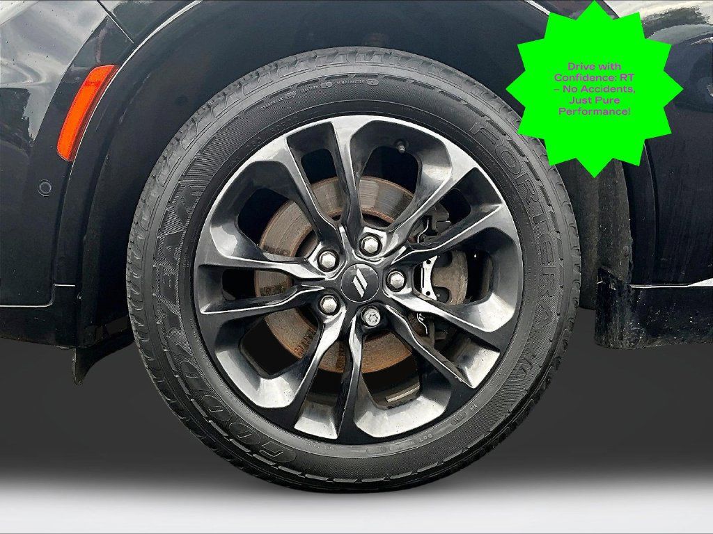 Used 2023 Dodge Durango R/T RWD image 9