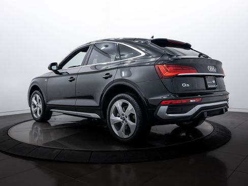 Certified 2025 Audi Q5 2.0T Premium image 5