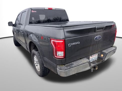 Used 2015 Ford F150 XLT image 7