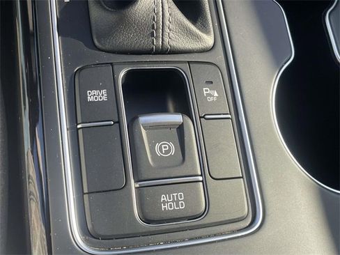 Used 2019 Kia Sorento EX image 22
