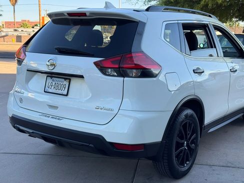 Used 2017 Nissan Rogue SV AWD/4WD image 54