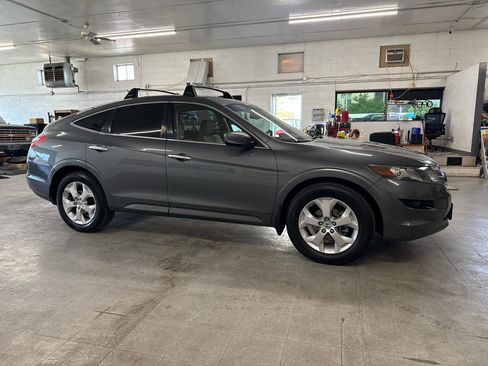 Used 2010 Honda Crosstour EX-L image 5