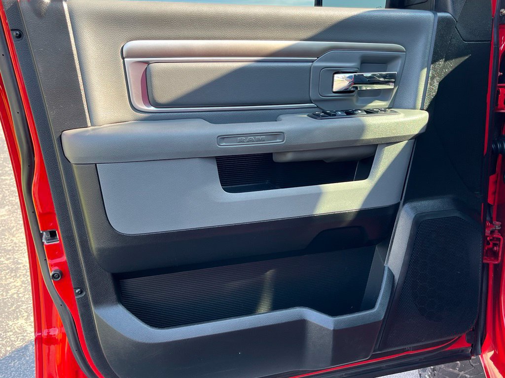 Used 2019 RAM 1500 Big Horn AWD/4WD image 16