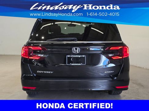 Certified 2023 Honda Odyssey Sport image 5