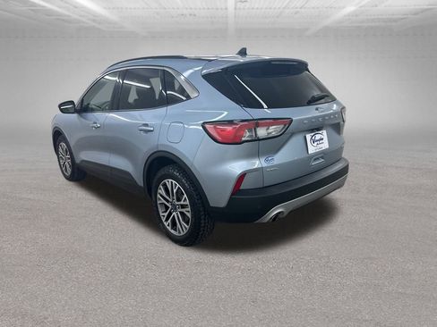 Used 2022 Ford Escape SEL image 9