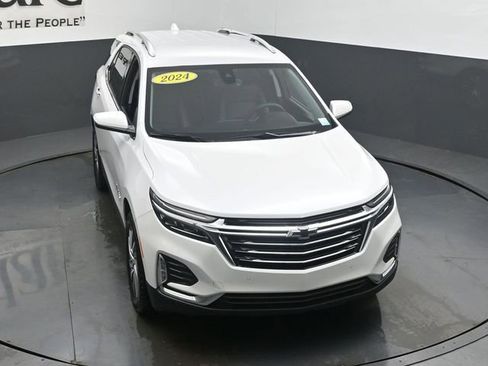 Used 2024 Chevrolet Equinox Premier FWD image 46