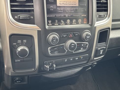 Used 2014 RAM 3500 Big Horn image 26