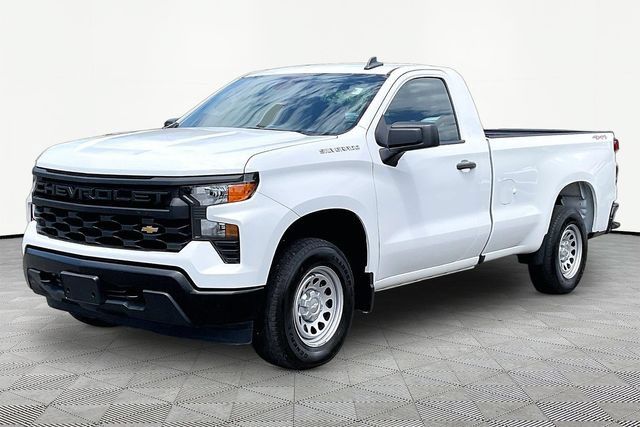 Used 2024 Chevrolet Silverado 1500 W/T w/ Trailering Package AWD/4WD image 3