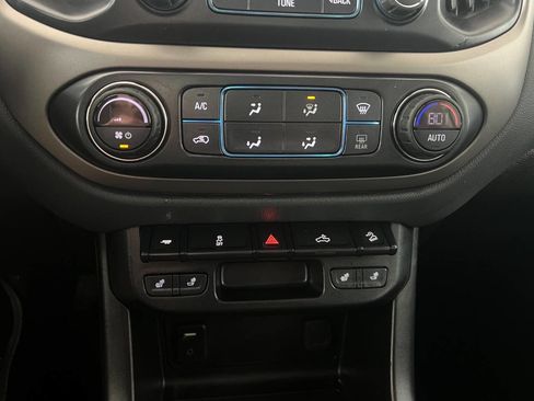 Used 2018 Chevrolet Colorado Z71 image 20