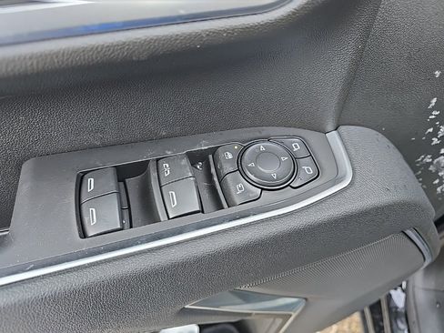 Used 2025 Chevrolet Silverado 2500 LT image 7