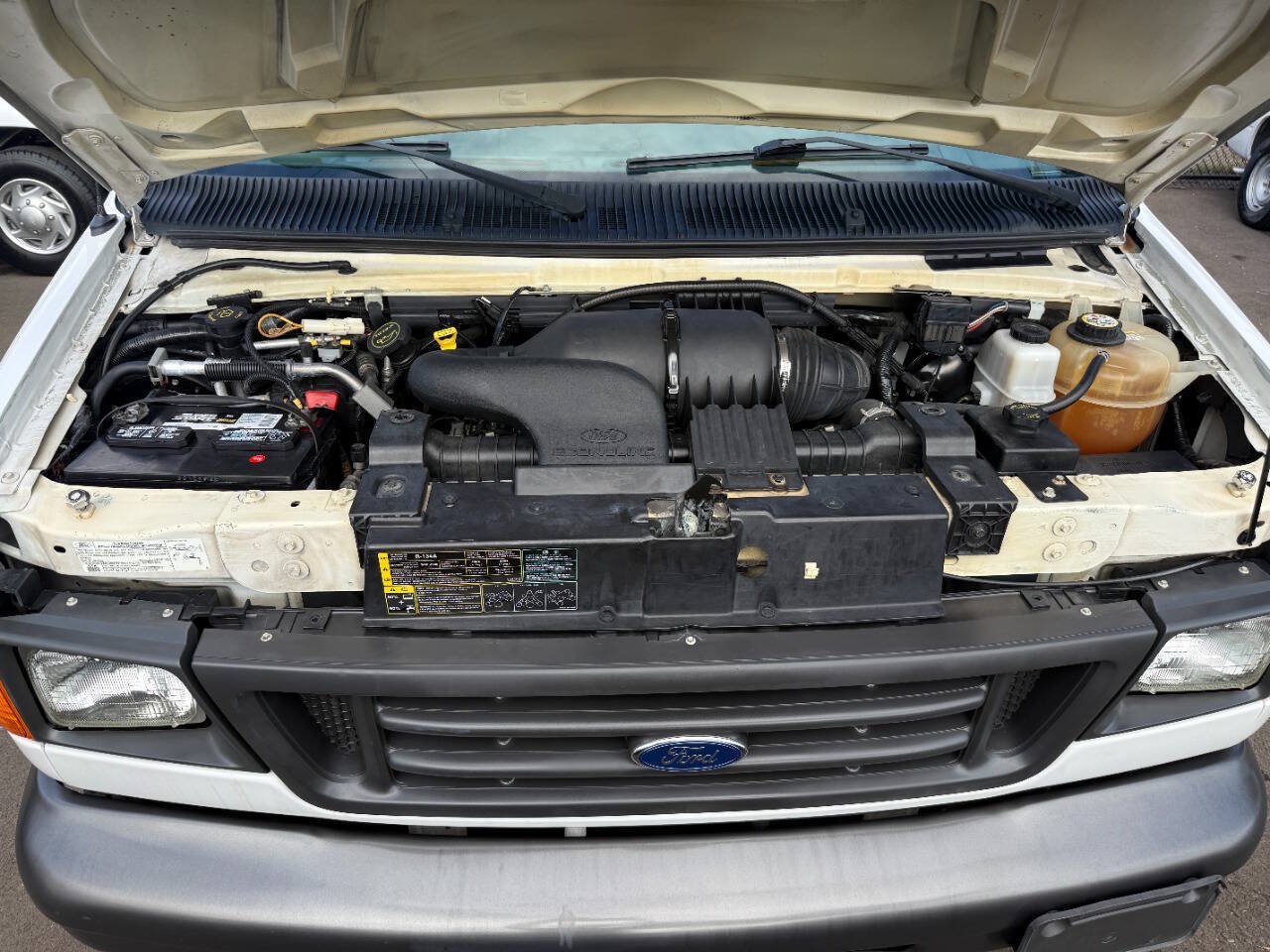 Used 2006 Ford E-350 and Econoline 350 XL RWD image 31