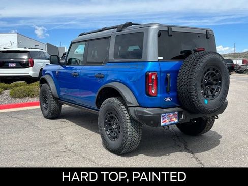New 2026 Ford Bronco Badlands w/ Sasquatch Package AWD/4WD image 3