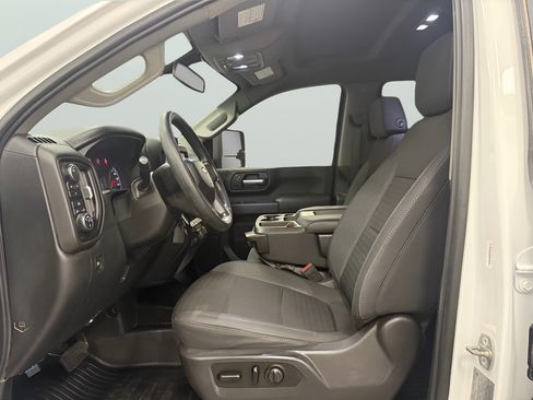 Used 2020 Chevrolet Silverado 2500 W/T w/ WT Safety Package AWD/4WD image 10