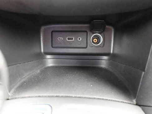 Used 2024 Chevrolet Equinox LT AWD/4WD image 35