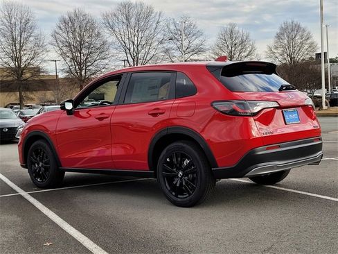 New 2026 Honda HR-V Sport image 3
