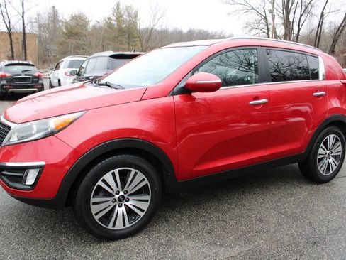 Used 2014 Kia Sportage EX image 13