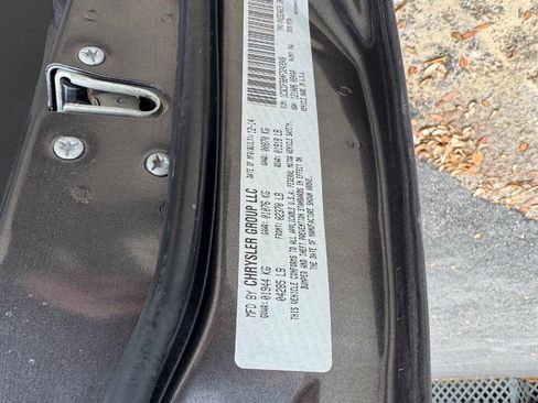 Used 2015 Dodge Dart SXT image 45