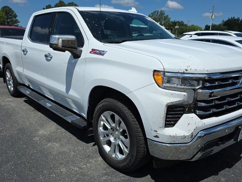 Used 2023 Chevrolet Silverado 1500 LTZ AWD/4WD image 4