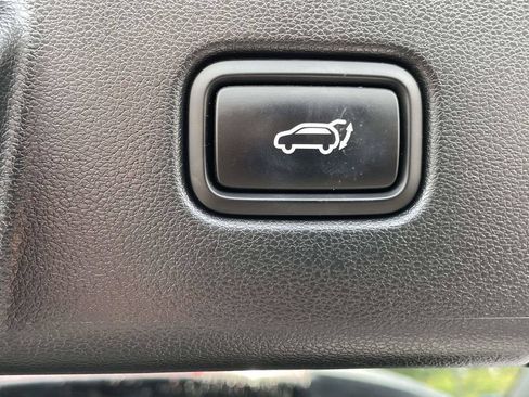 Used 2022 Hyundai Tucson Limited FWD image 28