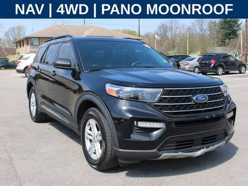 Used 2020 Ford Explorer XLT w/ Equipment Group 202A AWD/4WD image 2