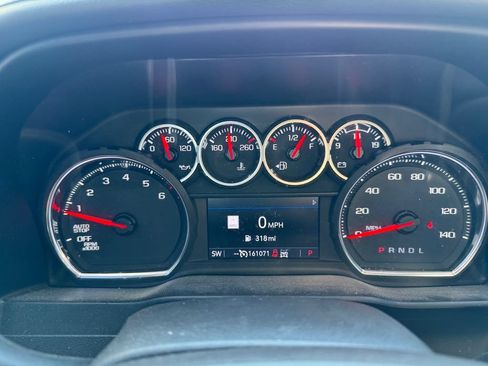 Used 2021 Chevrolet Silverado 1500 LTZ AWD/4WD image 14