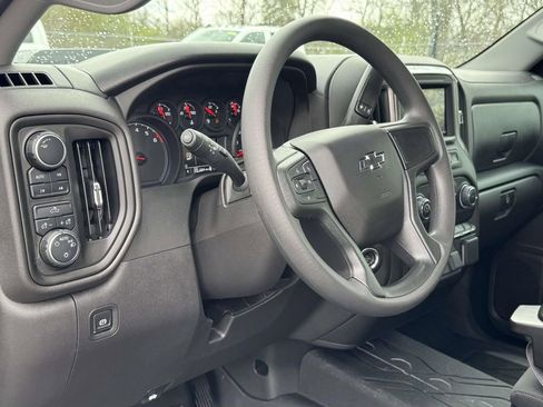 Used 2025 Chevrolet Silverado 1500 Custom Trail Boss image 3