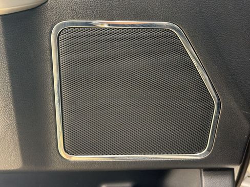 Used 2015 Ford F150 Lariat AWD/4WD image 26