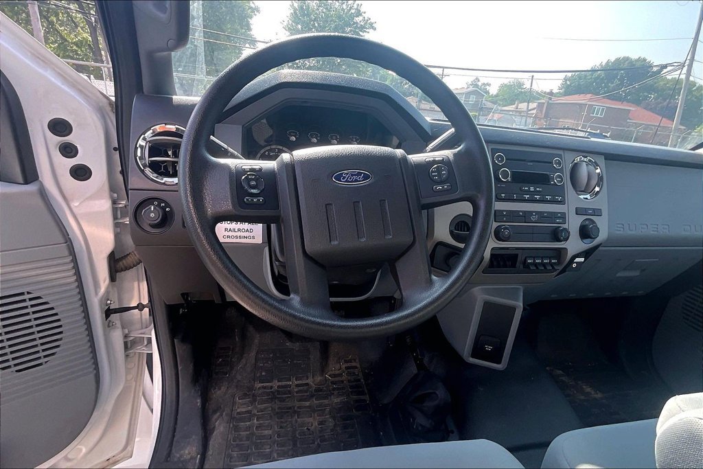 Used 2018 Ford F650 2WD Regular Cab Super Duty image 4