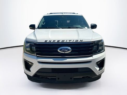 Used 2020 Ford Expedition Limited w/ Equipment Group 303A AWD/4WD image 2