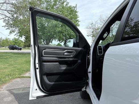 Used 2021 RAM 1500 Big Horn AWD/4WD image 15