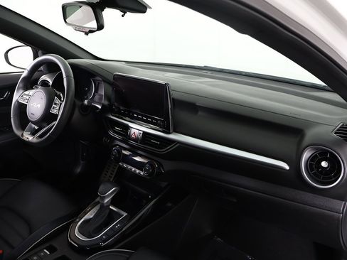 Used 2023 Kia Forte GT-Line w/ GT-Line Premium Package image 30