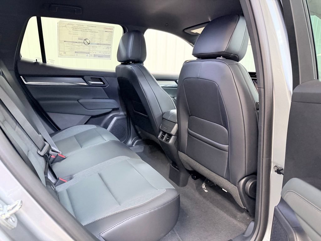 New 2026 GMC Terrain AT4 w/ Technology Package II AWD/4WD image 33