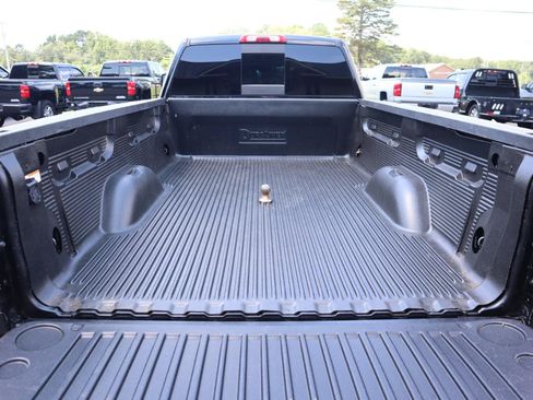 Used 2019 Chevrolet Silverado 3500 LT w/ LT Convenience Package AWD/4WD image 9