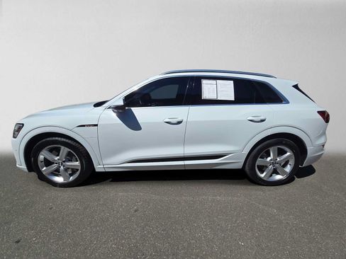 Used 2019 Audi e-tron Prestige AWD/4WD image 6
