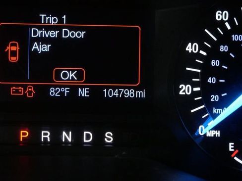 Certified 2017 Ford Edge SE AWD/4WD image 22