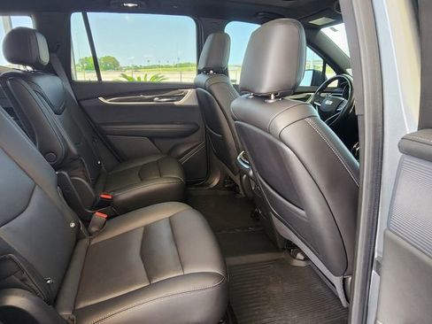 Used 2021 Cadillac XT6 Sport w/ LPO, ONYX Package AWD/4WD image 30