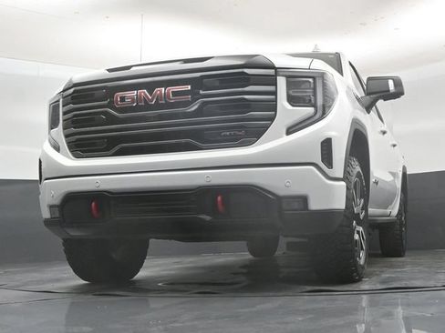 Used 2025 GMC Sierra 1500 AT4 w/ AT4 Premium Package AWD/4WD image 55