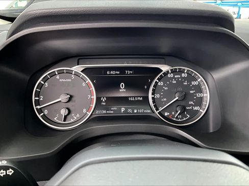 Used 2025 Nissan Rogue SV AWD/4WD image 26