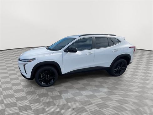 New 2026 Chevrolet Trax ACTIV w/ Sunroof Package image 5