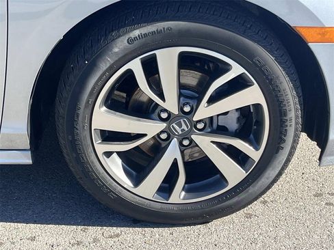 Used 2023 Honda Odyssey Touring image 11