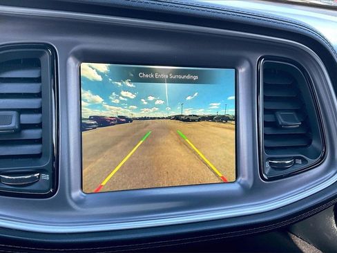 Used 2022 Dodge Challenger R/T w/ Plus Package image 11