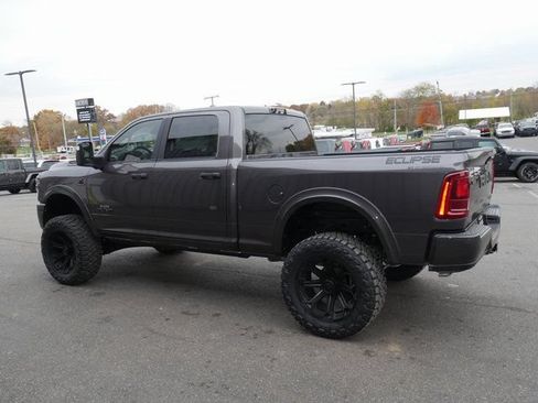 New 2026 RAM 2500 Big Horn AWD/4WD image 10